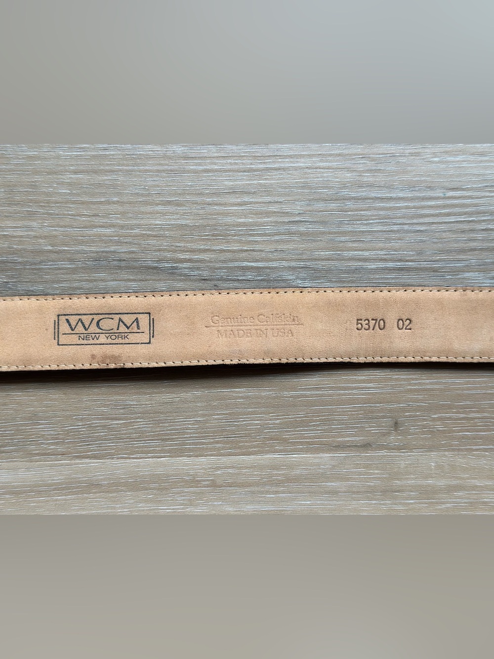 WCM New York Classic Brown Croc-Embossed Leather Belt with Gold Buckle - Picture 6 of 8